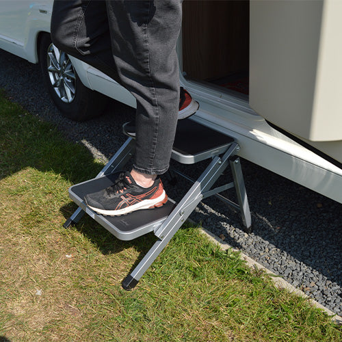 Maypole Folding Steel Double Step