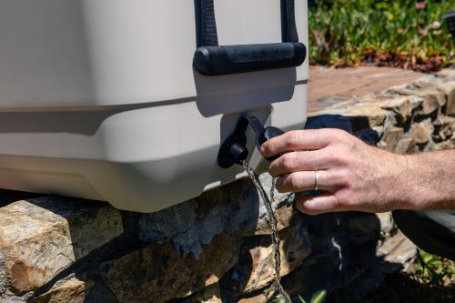 Coleman PRO 45QT Cool Box