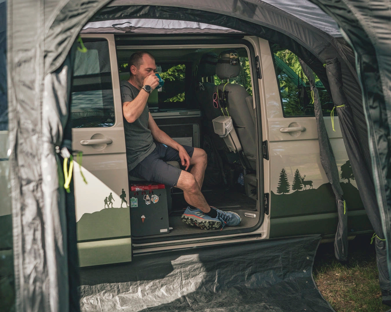 Outwell San Diego Poled Campervan Driveaway Awning