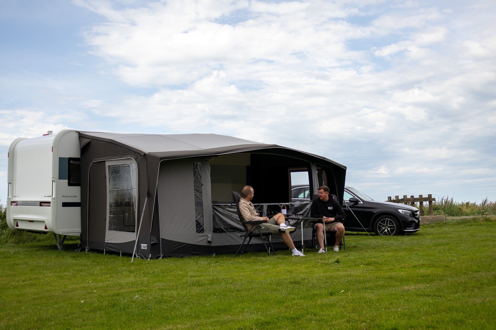 TELTA SCENIC 490 AIR AWNING SUITABLE FOR CARAVANS AND MOTORHOMES