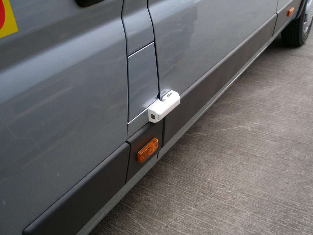 Milenco Van Sliding Door Security Deadlock Single 3056 White