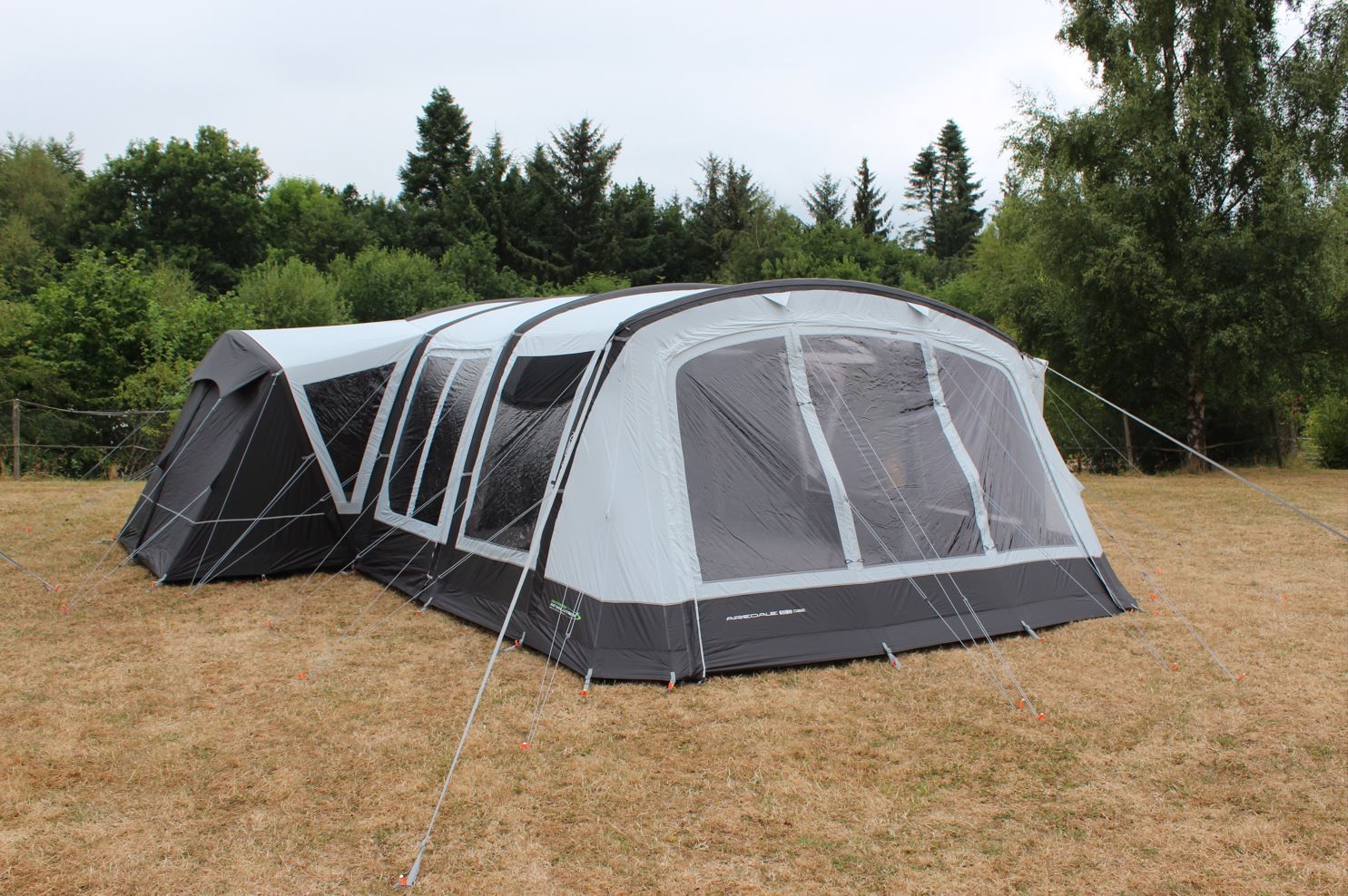 Outdoor Revolution Airedale 9.0 DSE Air Tent Package 2024