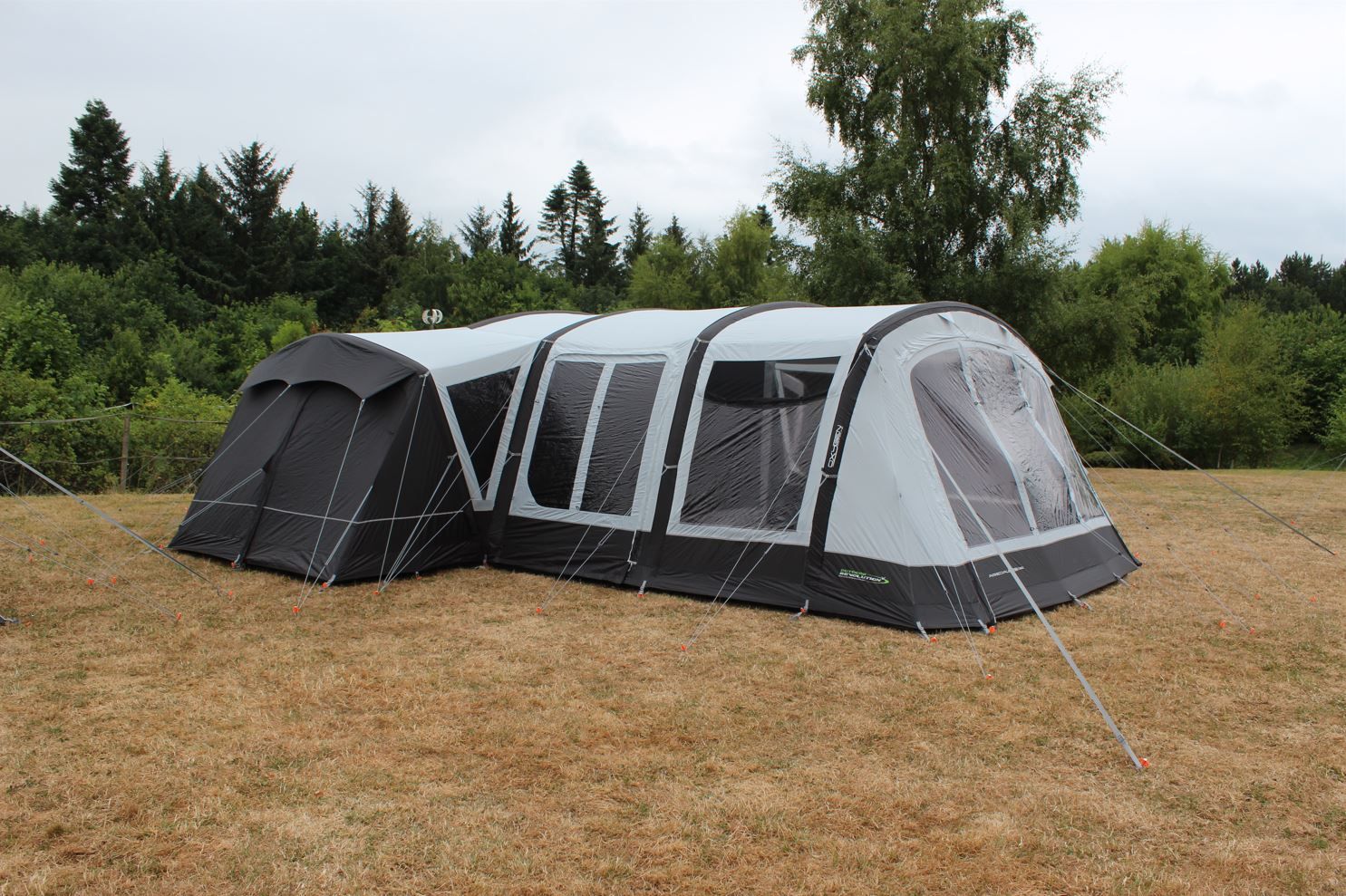 Outdoor Revolution Airedale 9.0 DSE Air Tent Package 2024