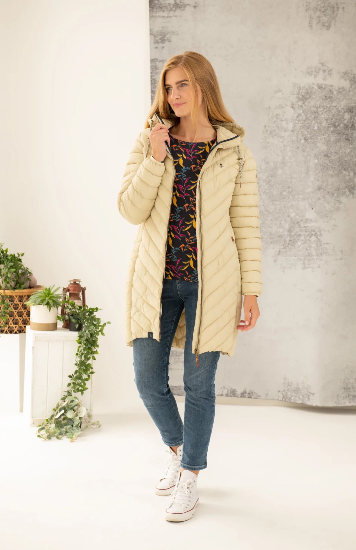 Lighthouse Laurel Padded Ladies Coat