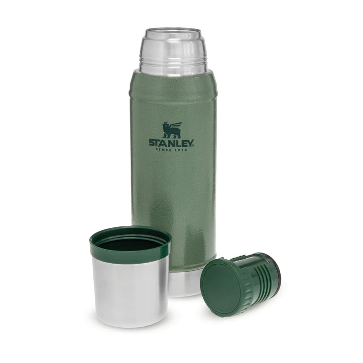 stanley legendary classic vacuum flask 0.75l hammertone green