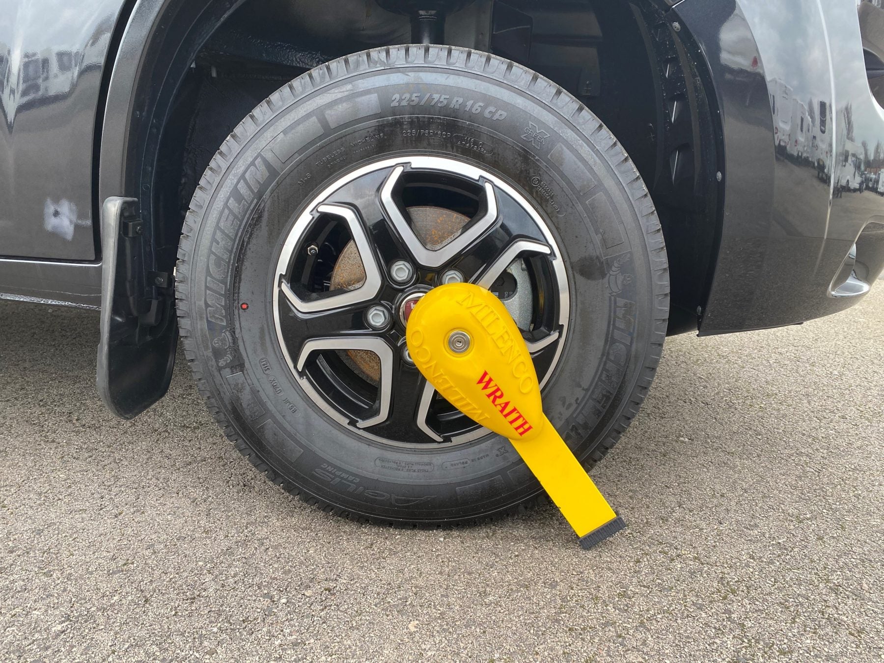 Milenco Wraith 2 Motorhome Wheel Lock