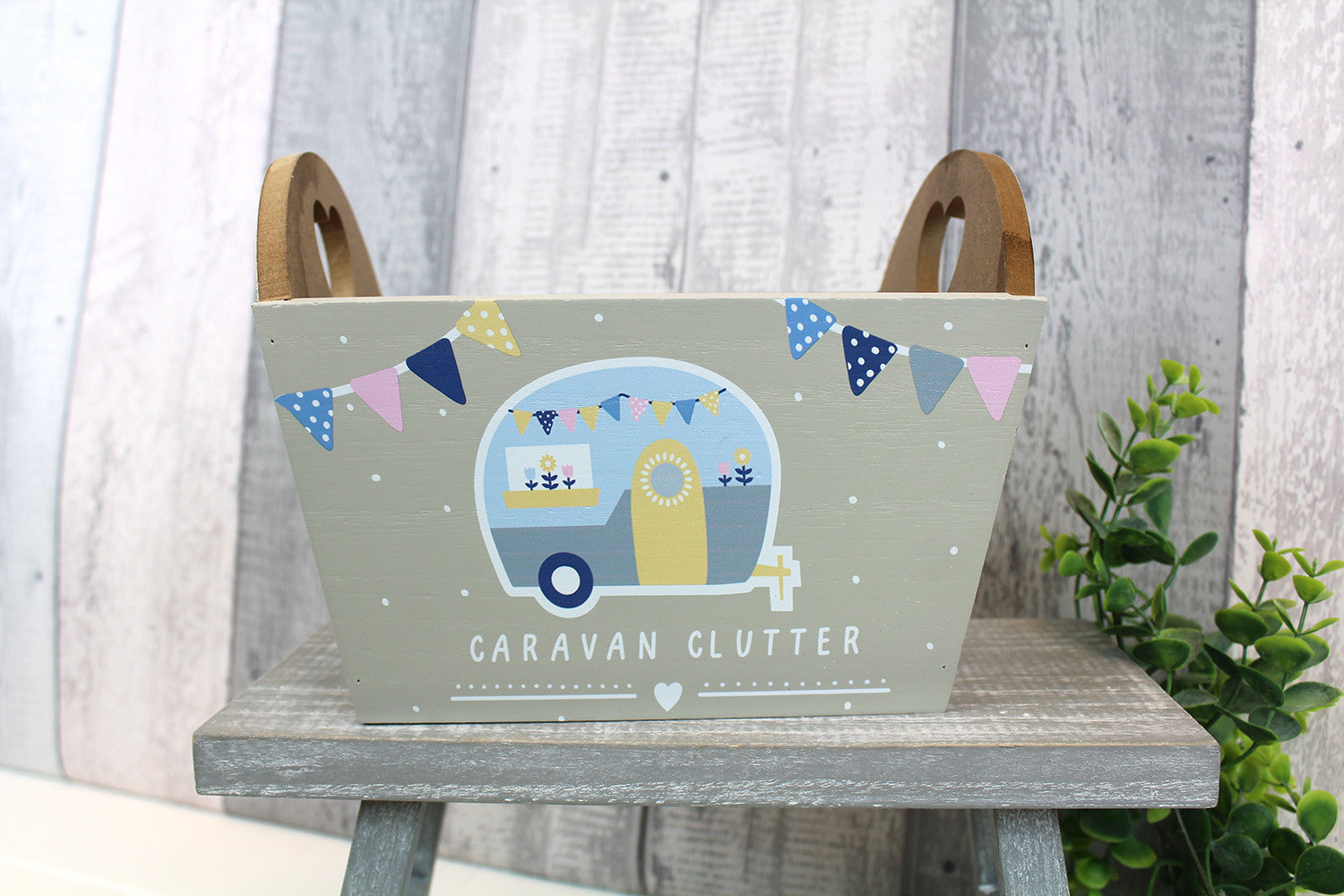 Richard Langs Caravan Clutter Crate