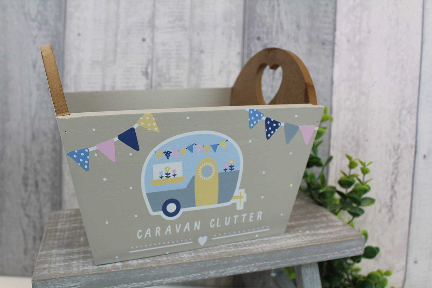 Richard Langs Caravan Clutter Crate