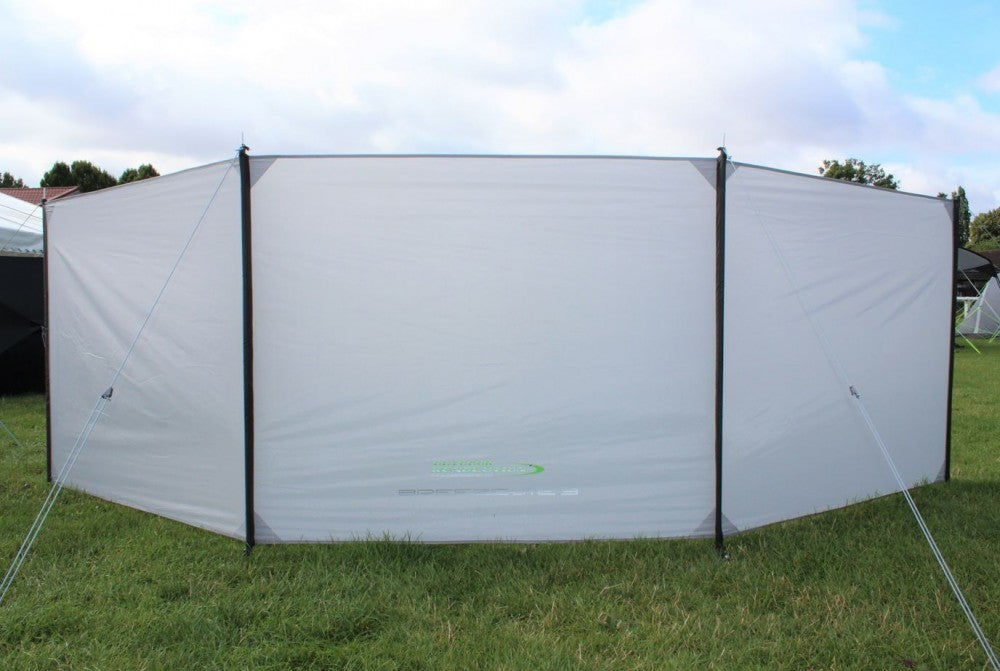 Outdoor Revolution Breeze Lite 3 panel Windbreak 450 x120 cm